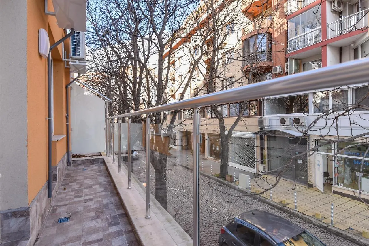 Apartament Stylish Residential Flat - With Parking & Balcony By Flat Mаnager Sofia