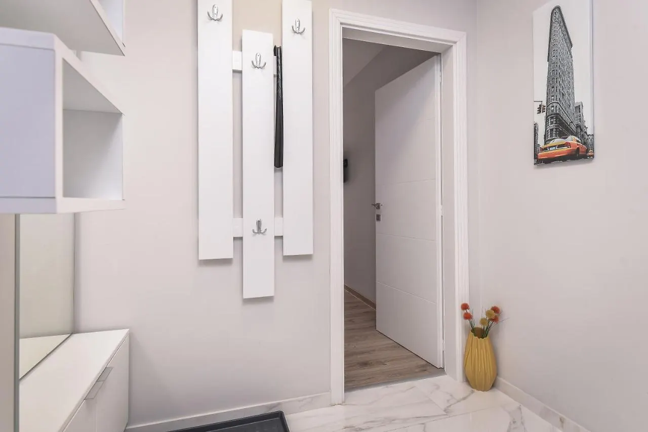 Apartament Stylish Residential Flat - With Parking & Balcony By Flat Mаnager Sofia